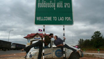 Noria, 35 000 km z Francie do Laosu Citroënem 2CV